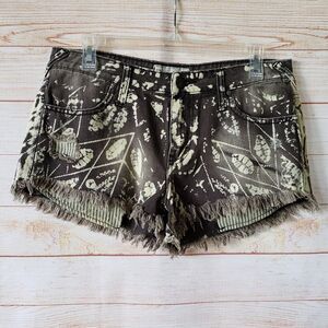 Free People Frayed Distressed Printed 5-Pocket Shorts Size 29 Daisy Dukes